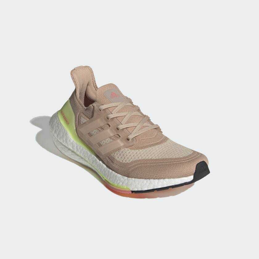 Оригинални маратонки * ADIDAS ULTRABOOST 21 * EU 42
