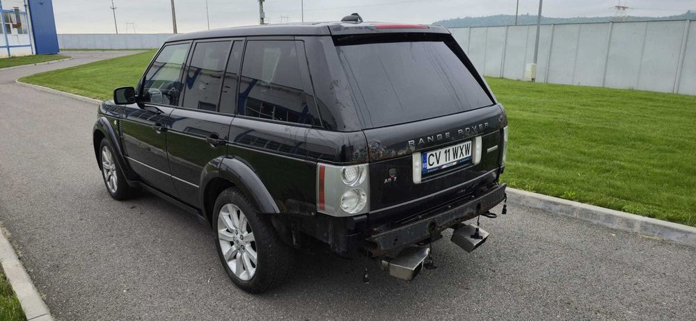 Land ROver Range Rover l322 supercharged 4.2i avariat sa rate prin tbi