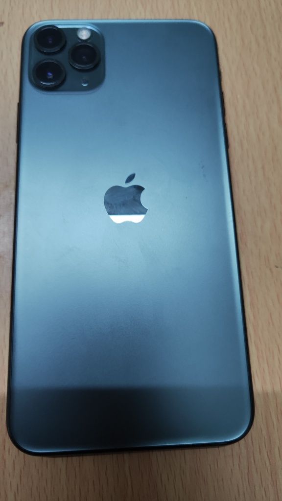 iPhone 11 Pro Max с Гарантией