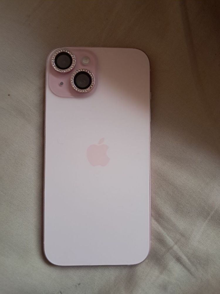 IPhone 15, пушти ранг, холати зур