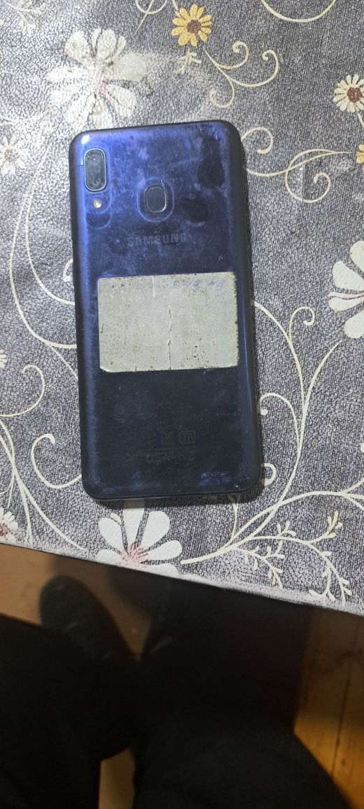 Samsung galaksi A 20