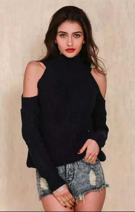 Зимен плетен пуловер