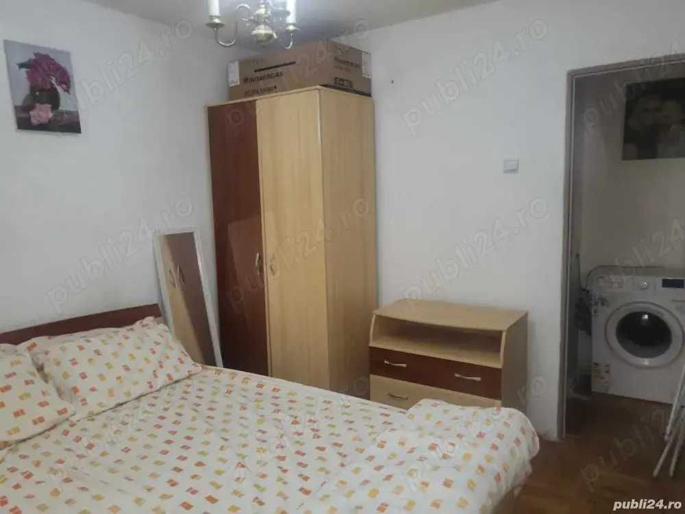 Apartament 2 camere zona Boul Rosu