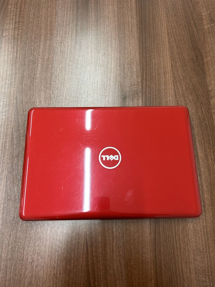 Лаптоп Dell Inspiron 5567, Intel Core i3, 8 GB RAM