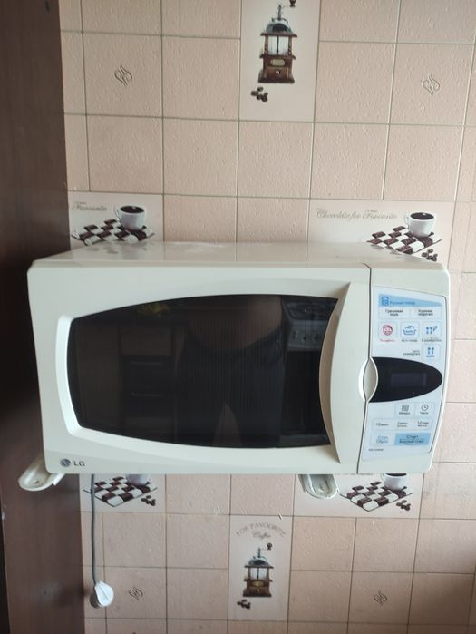 Продам дешевле  двери советские