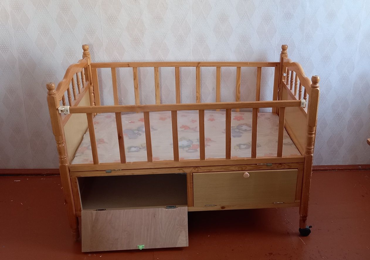 Детский  кровать