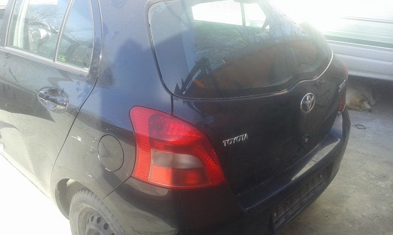 Toyota Yaris 2006-2011 за части
