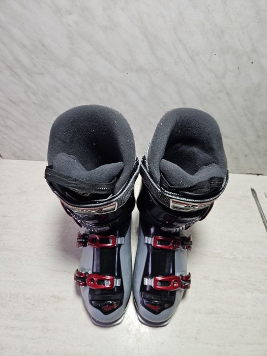 Clapari ski schi Nordica  mondo  28-28,5  corespunde mărimii 43-44