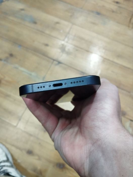 Iphone 13   128gb zor
