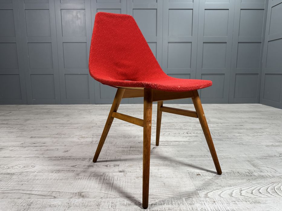 Трапезен стол на Judit Burian & Erika Szek от 50-те У025