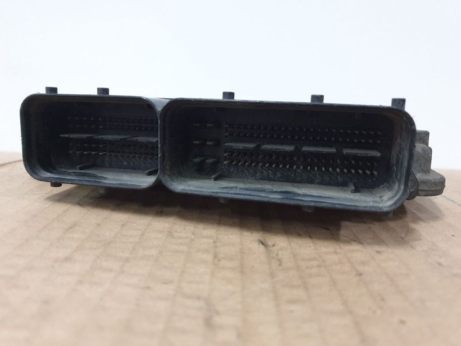 Calculator motor ALFA ROMEO 145 930_ 1994 - 2001 2.0 16V Quadrifoglio AR 32301 BOSCH 0281010988   55194380