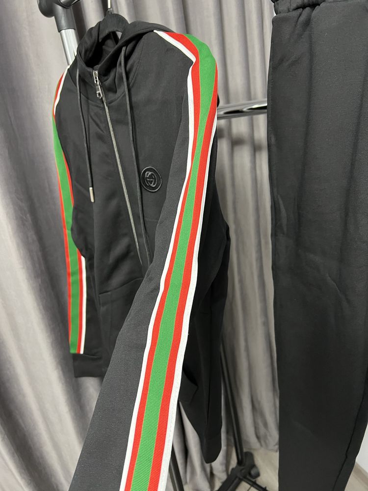 Trening GUCCI super calitate