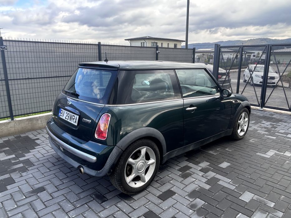 Mini Cooper 1.6 benzina 116cp