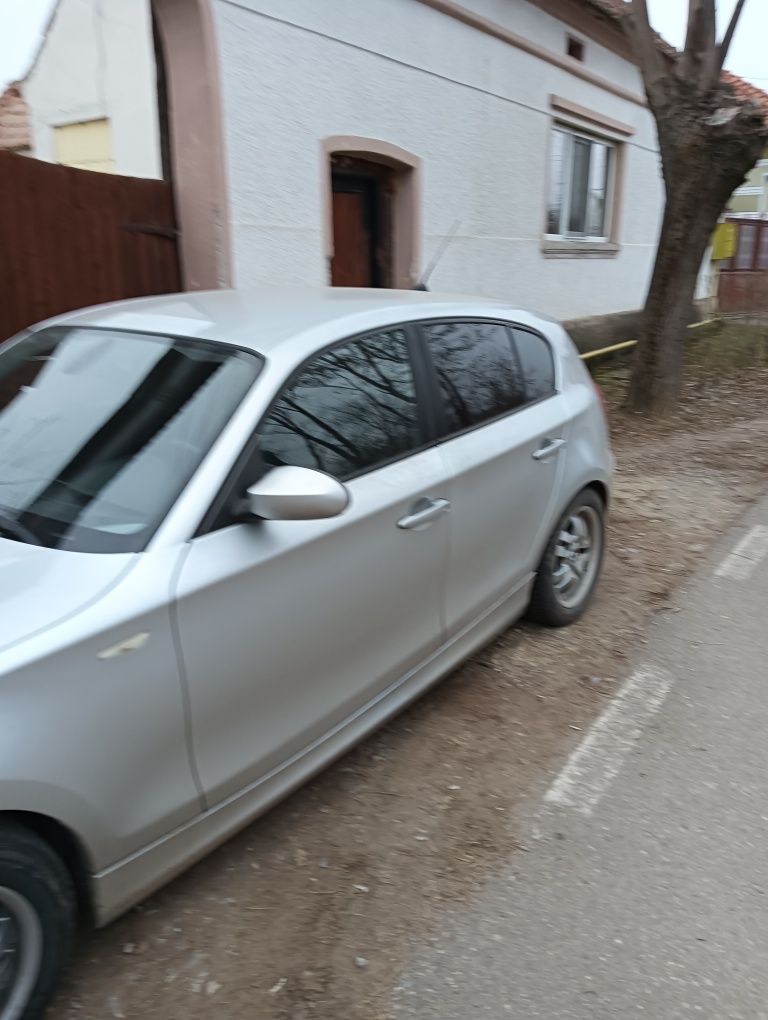 Vand bmw seria 1 118d
