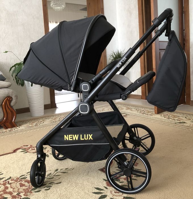 Коляска прогулочная New Lux Z1, черный