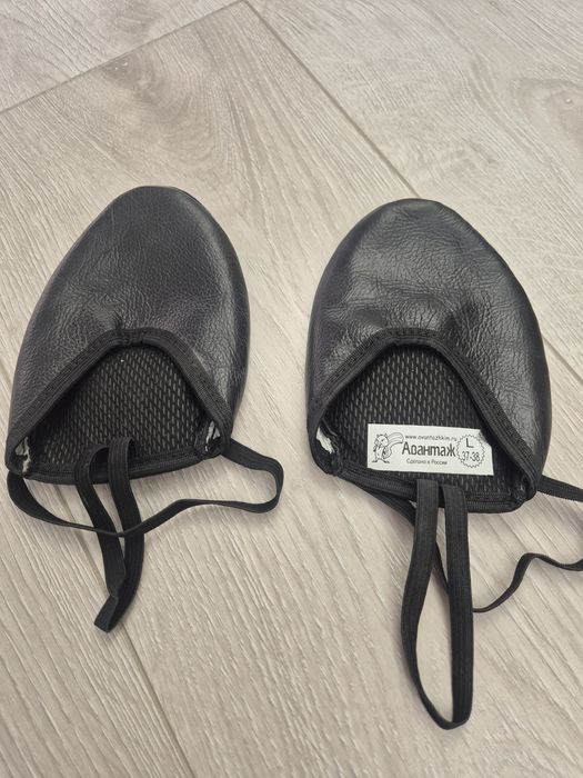Полу чешки из натуральной кожи 37-38