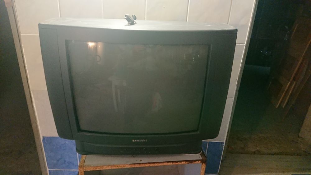 Телевизор