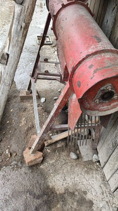 Batoza electrica pentru porumb, curatat porumb