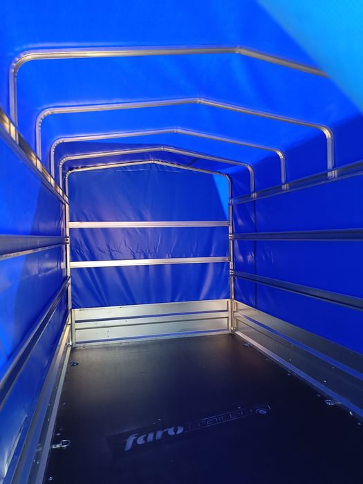 Полско ремарке Faro