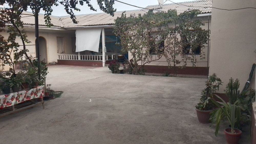 Xovli sotiladi uymiz bir qismini sotyapmaz