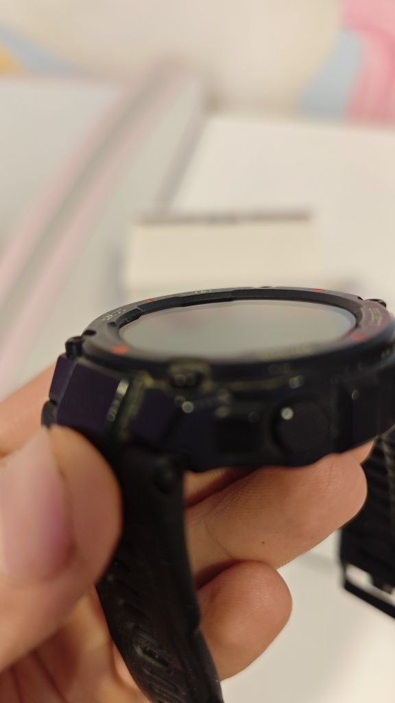 Смарт часовник Amazfit T-Rex