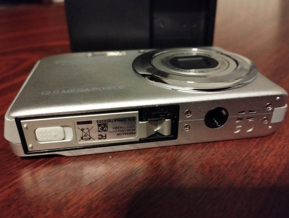 DVD camcorder și aparat foto