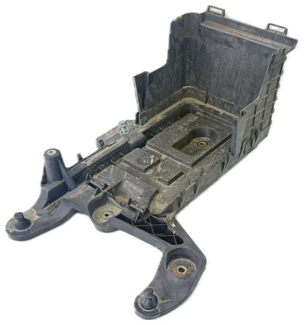 Suport acumulator 1K0915333C 1K0915333 Volkswagen VW Golf a 5-a gener