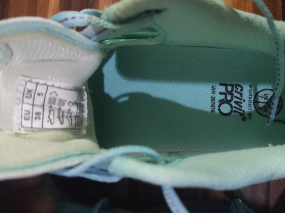 Adidas sport CRIVIT , mărimea 37(24 cm)