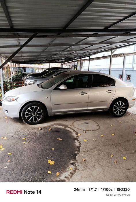 Авто Мазда 3. Отличное состояние без вложении 2009 года  .Кпп автомат