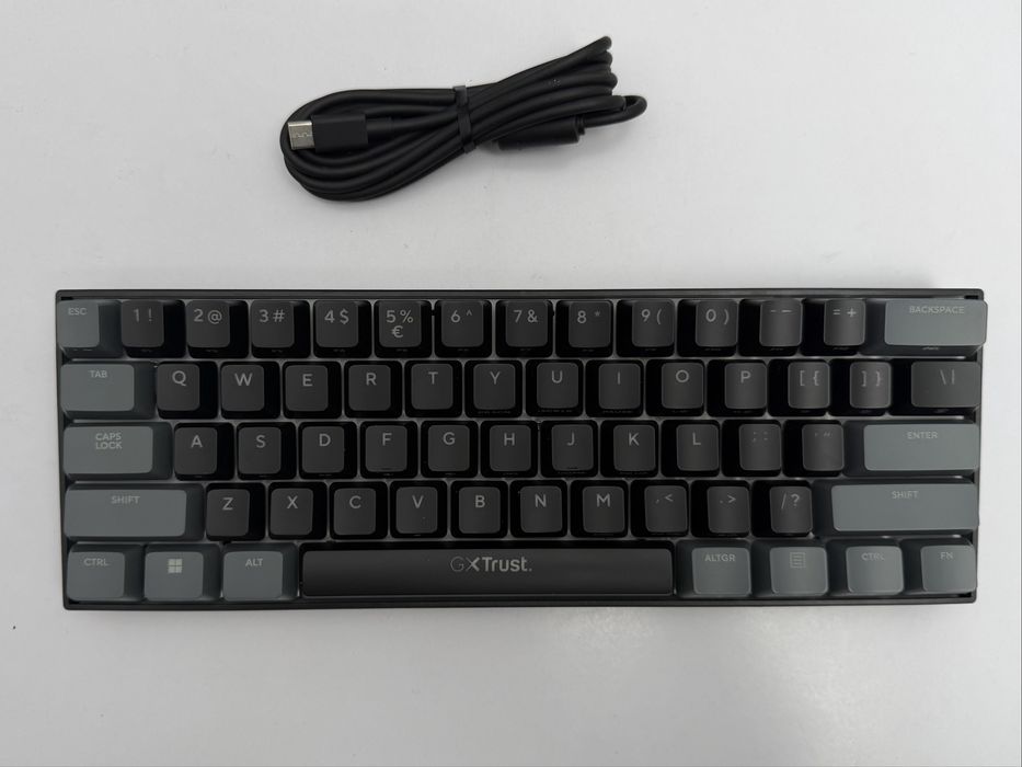 Tastatura gaming Trust Acira GXT867 RGB 60%