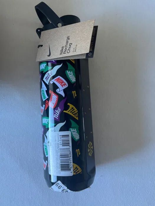 Nike шише, черно