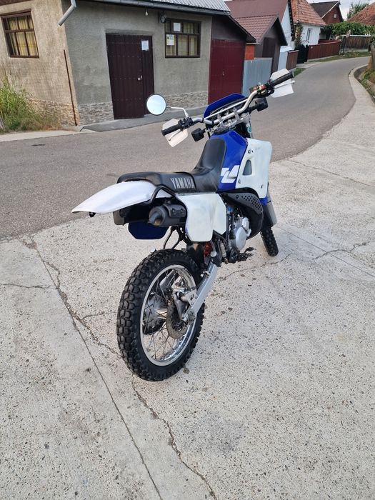 Cross Yamaha daitona