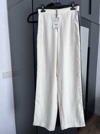 Vand pantaloni Zara