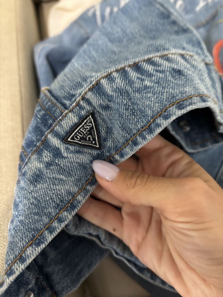 Дънково яке Guess S