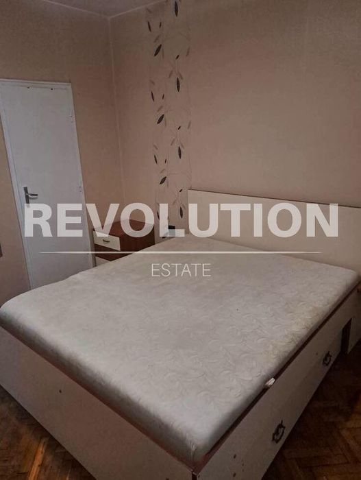 Дава се под наем Двустаен апартамент в Варна, Левски - 63 кв.м за 400 € - Снимка #3