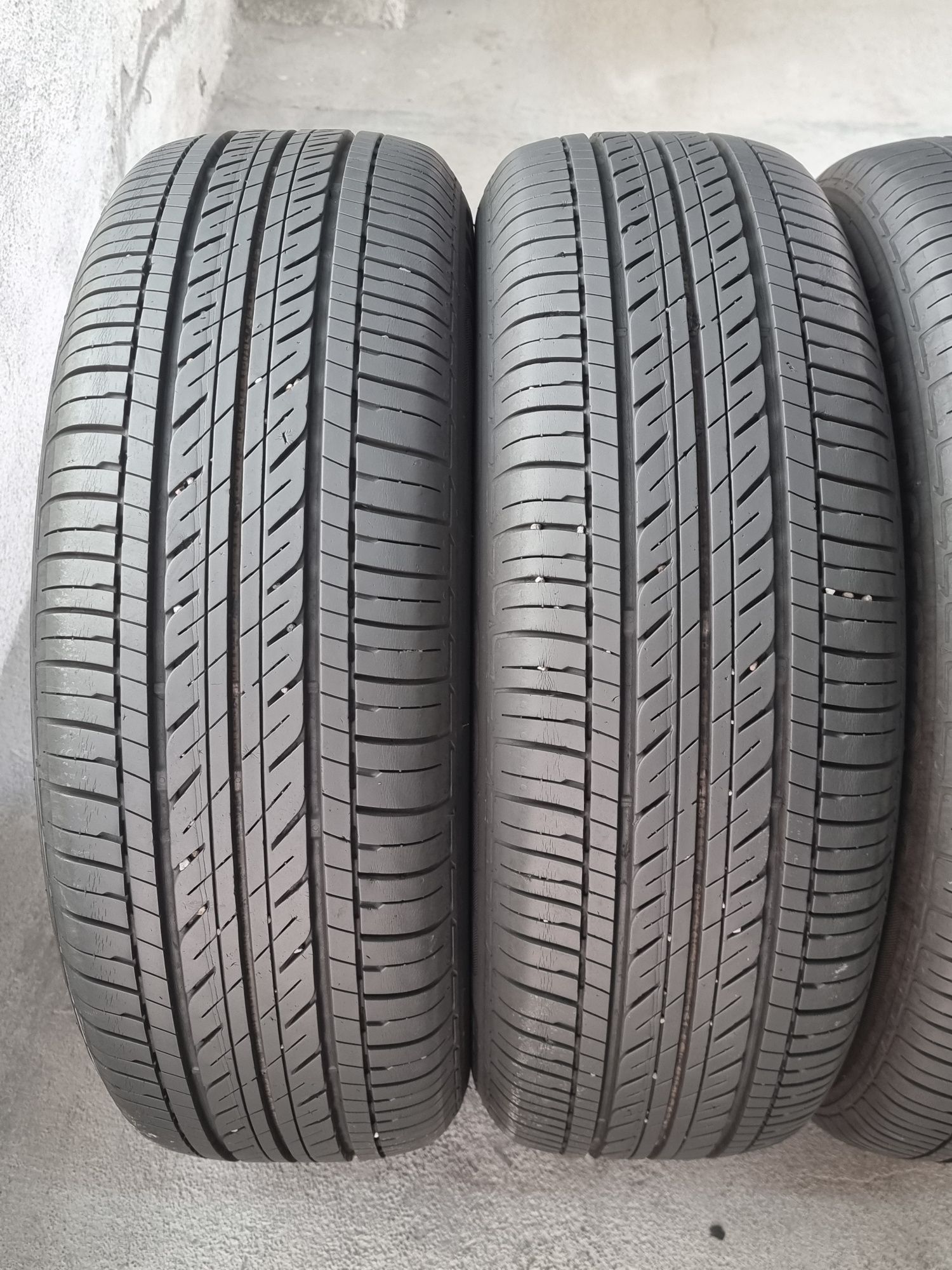 "Dot 20-22" 195/65/15 Bridgestone 4Броя: 250лв 7мм