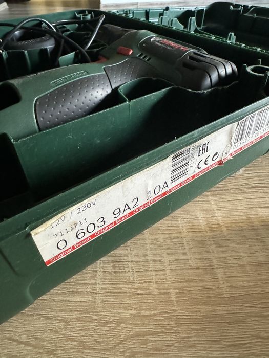 Filetanta bosch EasyDrill 1200 + set 32 biti