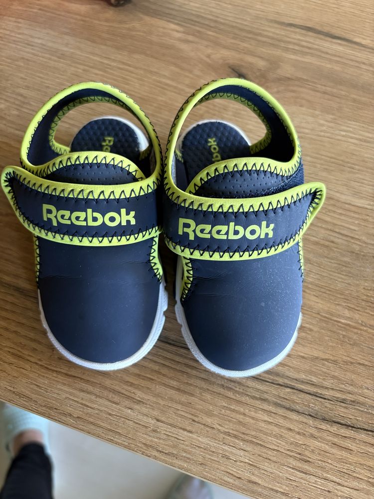 Сандали Reebok Wave