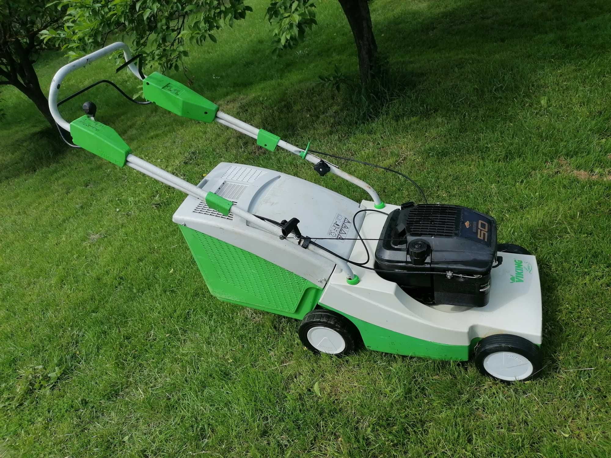 Masina de tuns iarba cu tractiune VIKING - Briggs&Stratton