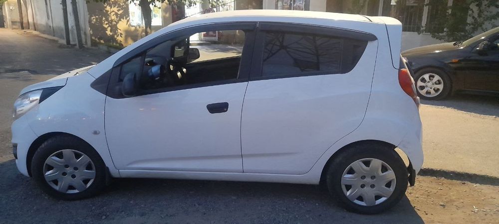 Spark 1.25 srochna sotiladi