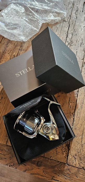 Shimano stella 4000M и 4000MHG