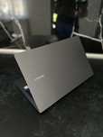 Vand laptop nou l am desigilat personal