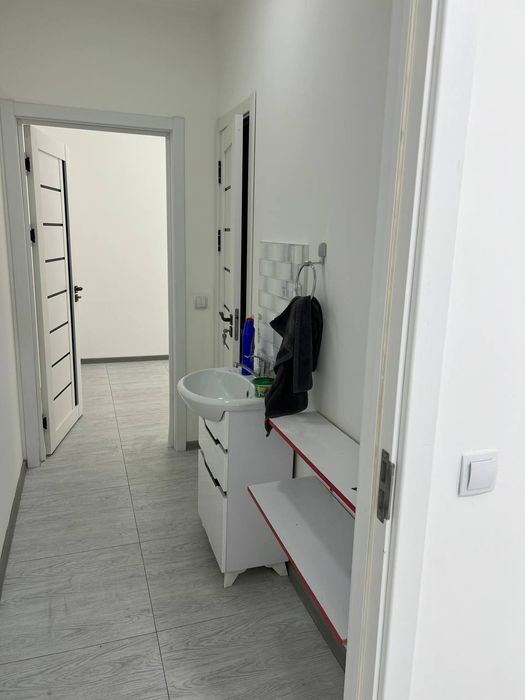 Продаётся квартира, под нежилое!!! ЭКО Базар