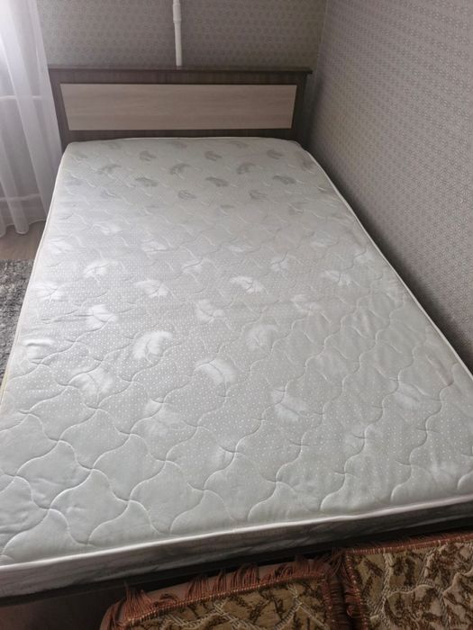 Продам срочно матрац 120*200 б/у
