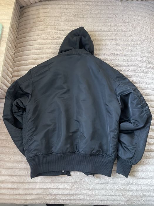 Alpha Industries великолепно яке