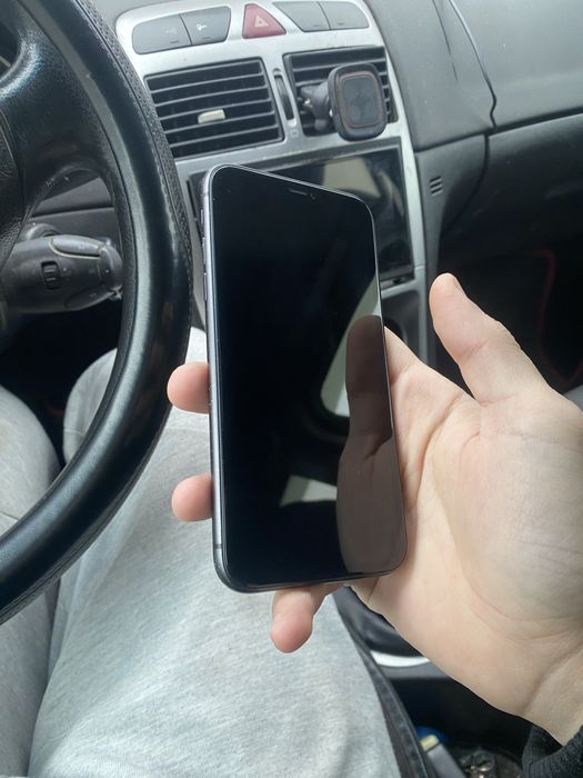 Iphone 11 64gb 98акб