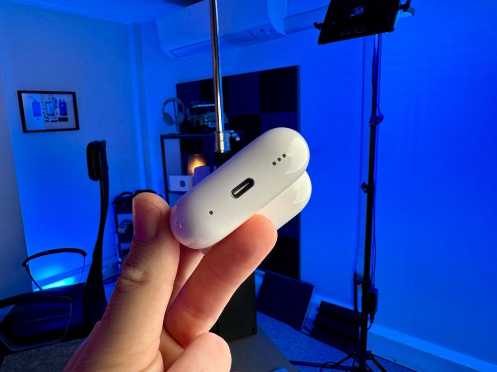 Airpods pro 2.