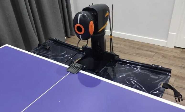 Tennis robot (tenis robot)