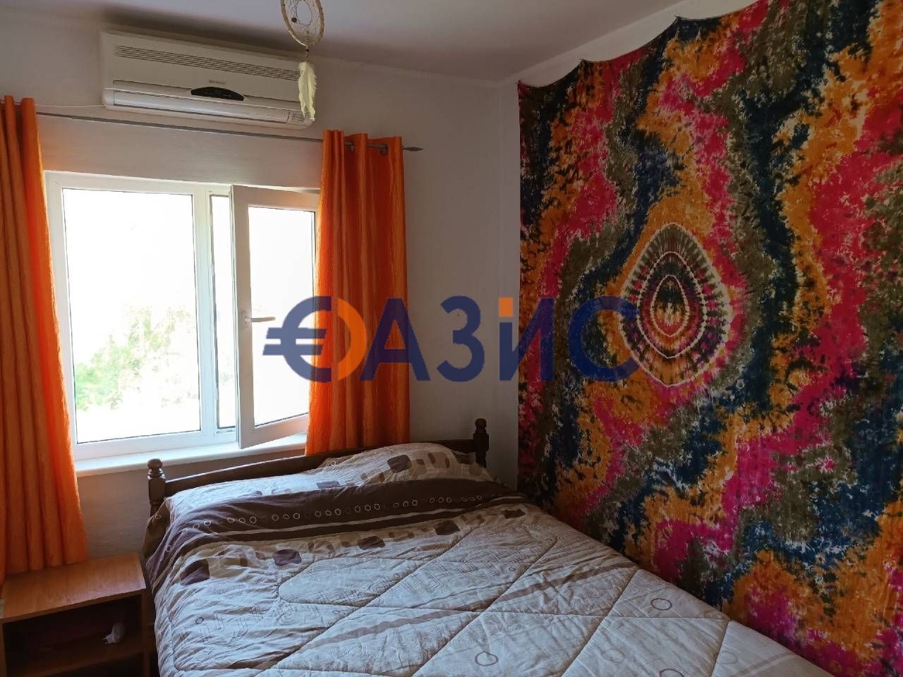 Голяма двуетажна къща в с. Зорница, обл. Бургас, 120 кв. м,