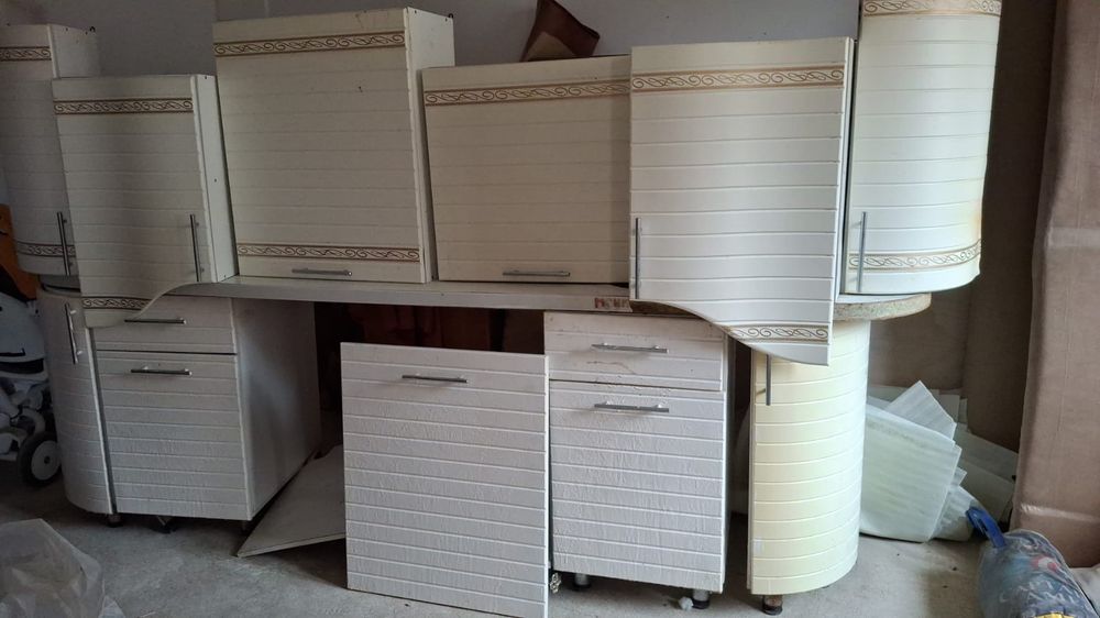 Продам кухонный гарнитур